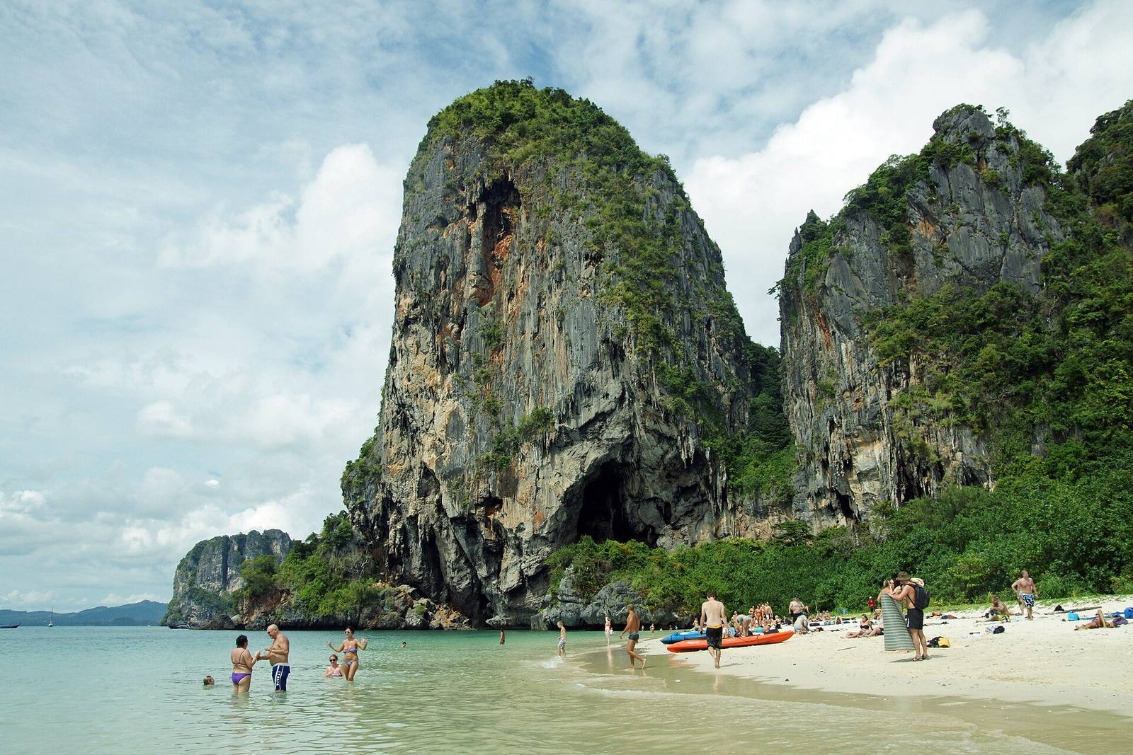 Phra Nang Cave Beach